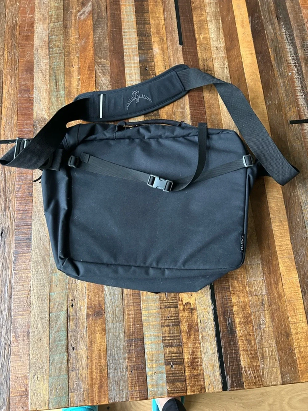 OSPREY flapjack courier